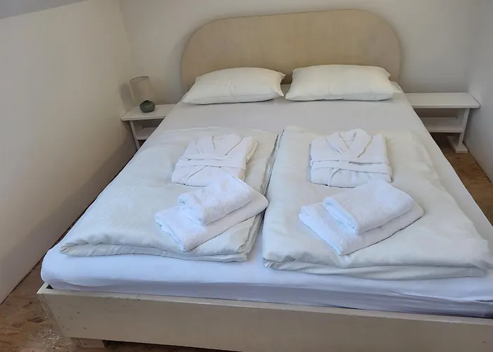 Kmecka בית אירוח Visnja Gora